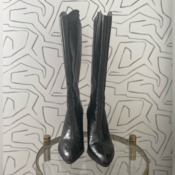 ❌SOLD❌ BCBG Janda Western Boot Block Heel Sz 37.5 - Picture 4 of 12